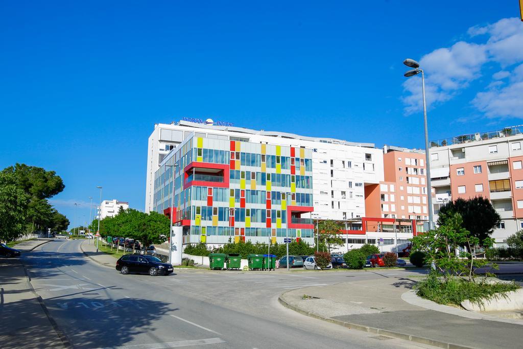 Hostel Dentex 4 You Zadar Bagian luar foto